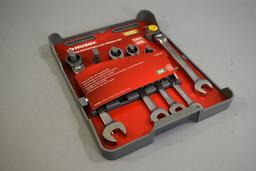 Husky Ratcheting Flex Wrench Set