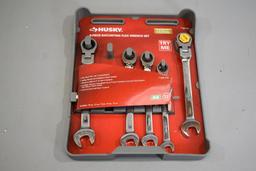 Husky Ratcheting Flex Wrench Set