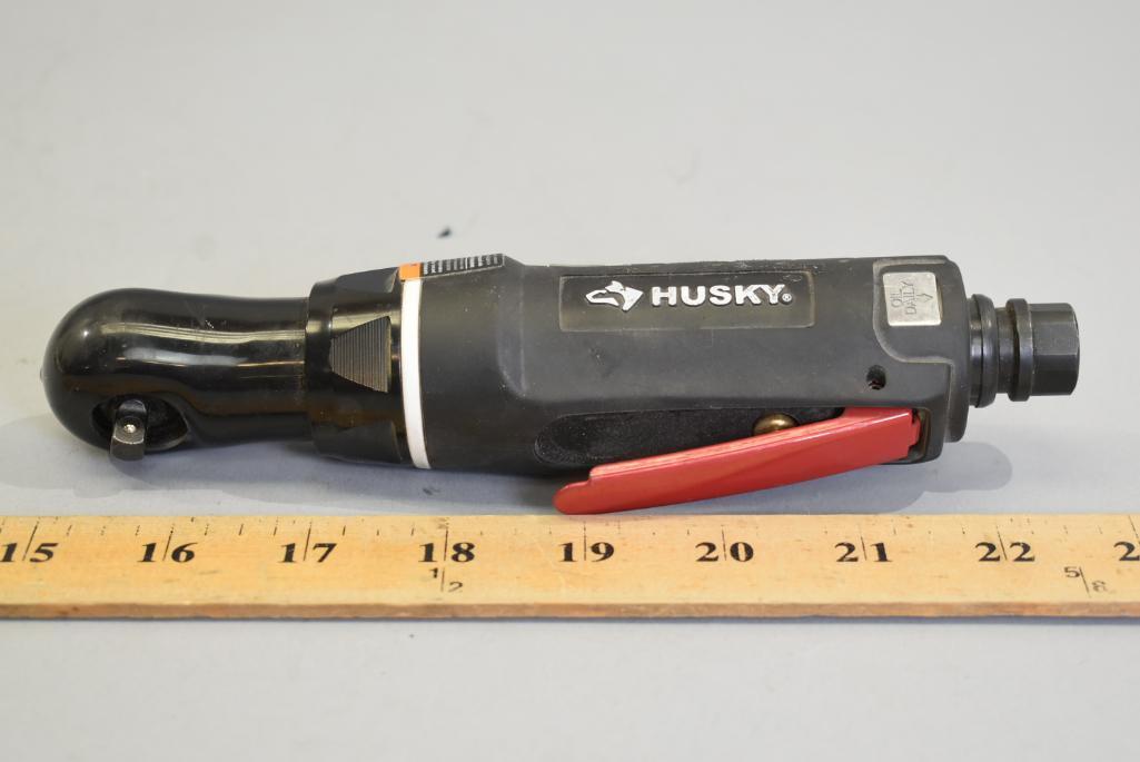 Husky Pneumatic 1/4in Ratchet Wrench