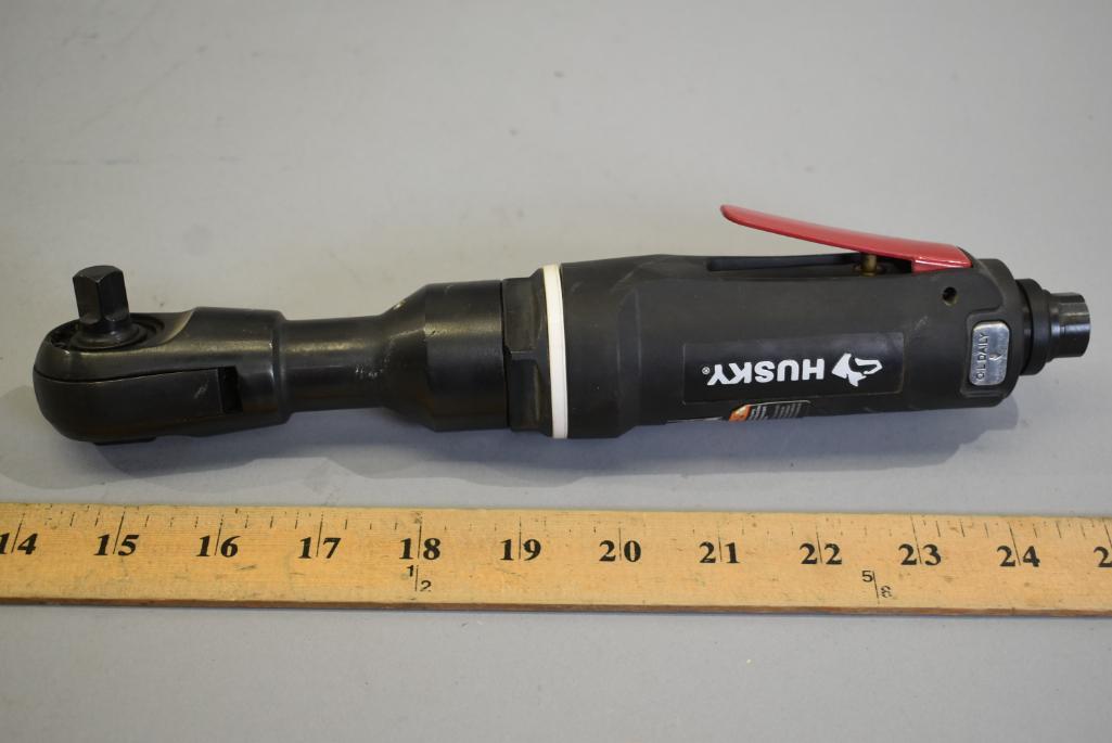 Husky 3/8in Drive Pneumatic Ratchet