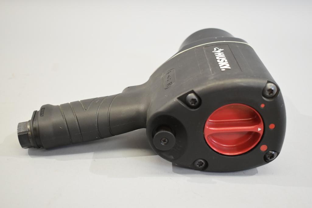 Husky Pneumatic 3/8in Impact Wrench