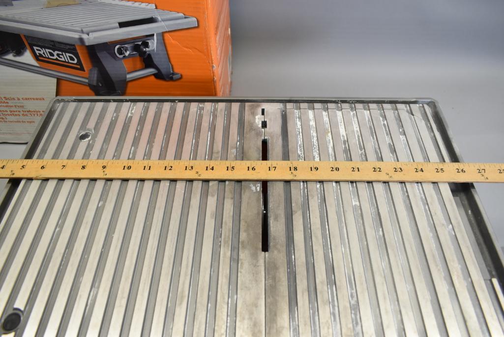 Rigid 7in Table Top Wet Tile Saw