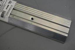 Frost King Aluminum & Vinyl Door Threshold