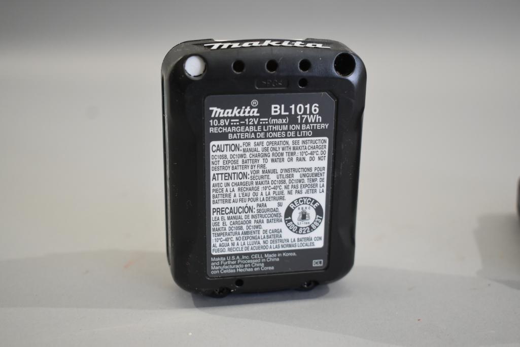 2 Makita Lithium-Ion 1.5Ah 12V Batteries