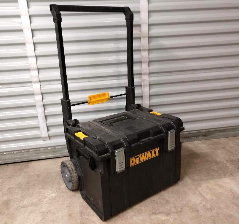 Dewalt Tough System Rolling Tool Box