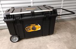 Dewalt Mobil Storage Tough Chest