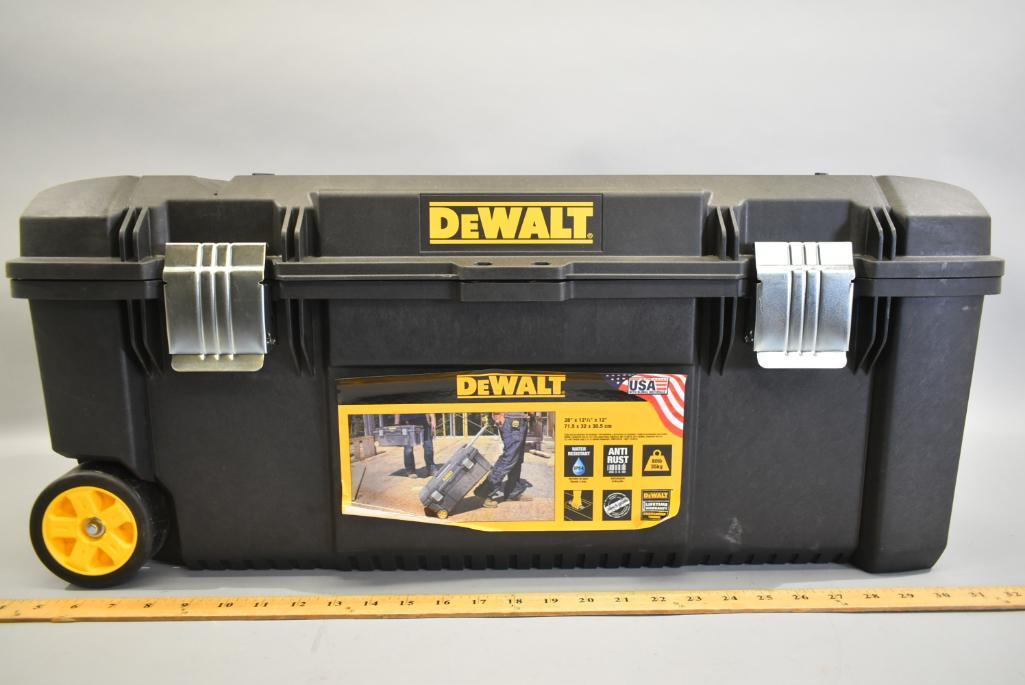 Dewalt Rolling Tool Box