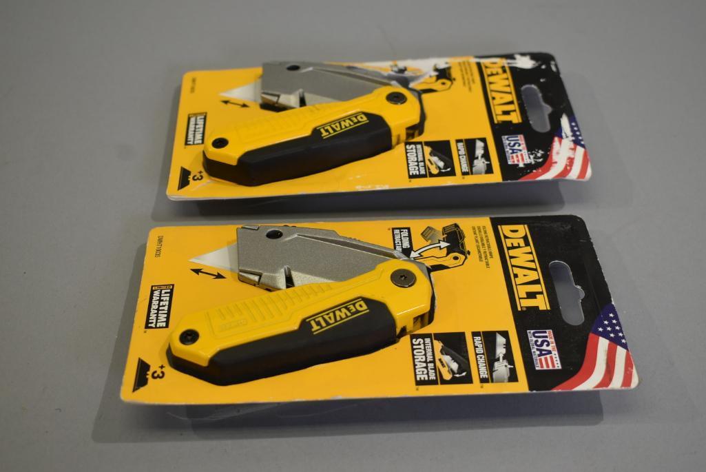 2 Dewalt Folding Razor Blade Pocket Knives