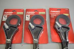 3 Husky 8in Strap Wrenches
