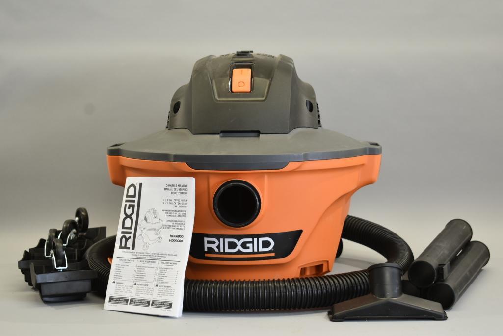 Ridgid 6 Gallon Wet/Dry Shop Vacuum