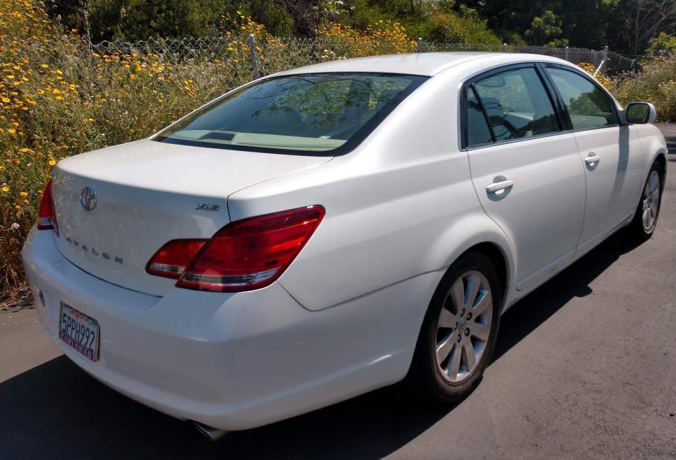 2005 Toyota Avalon