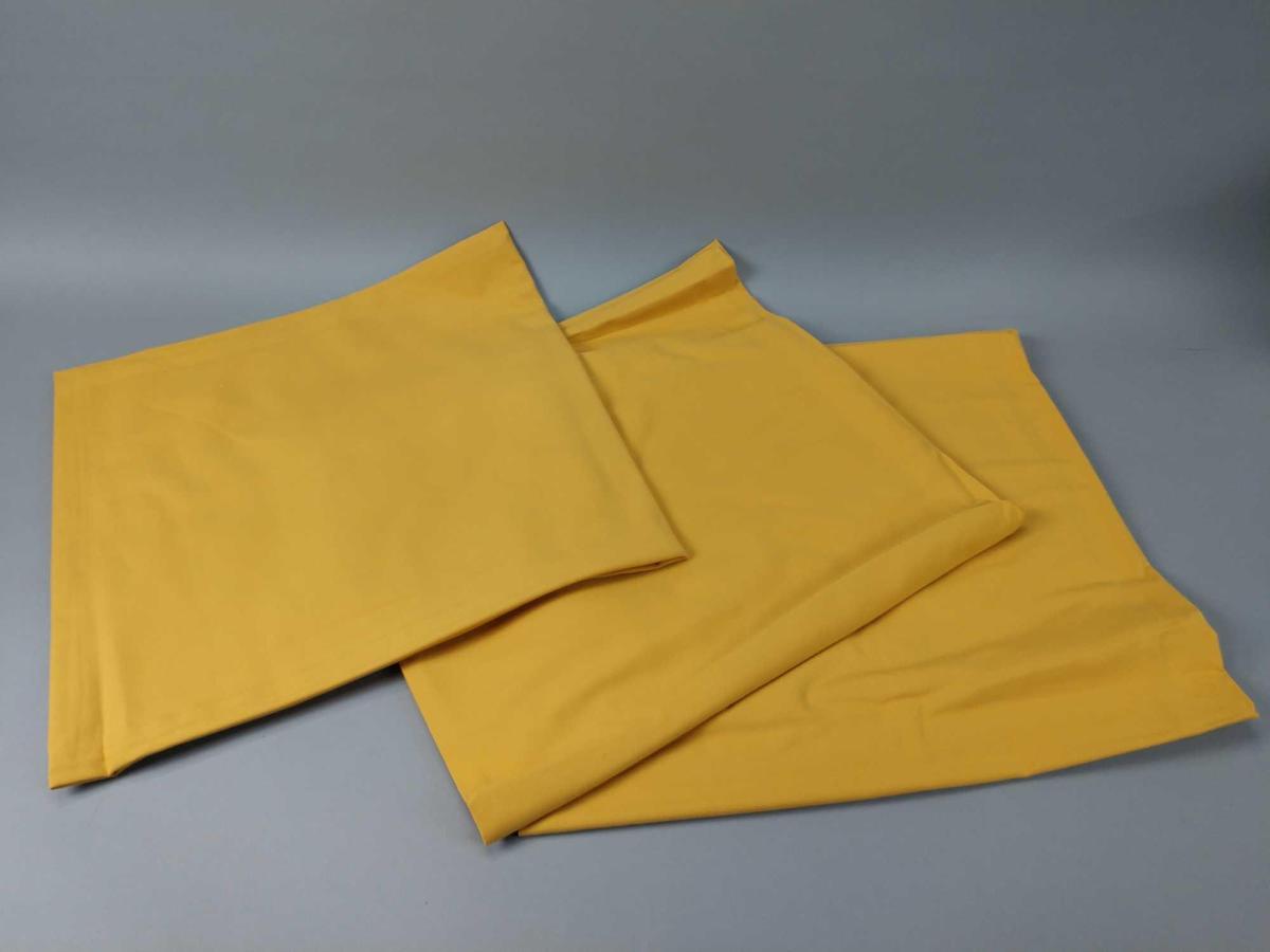 150 NEW Trifecta Linens Yellow 52in X 52in Tablecloths