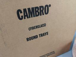 2 NEW Cases Of Cambro Food Trays