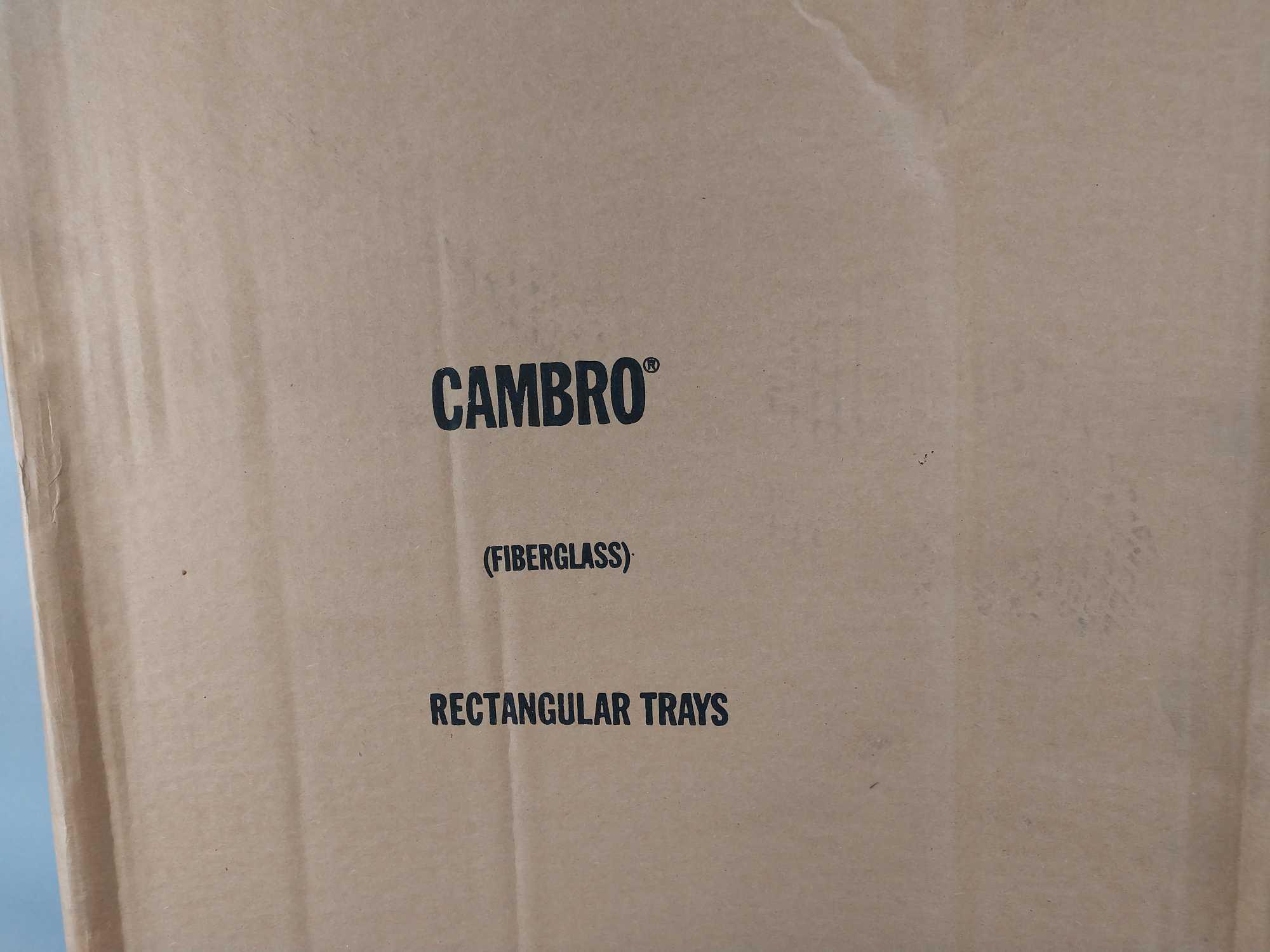 4 NEW Cases Of Cambro Camtrays