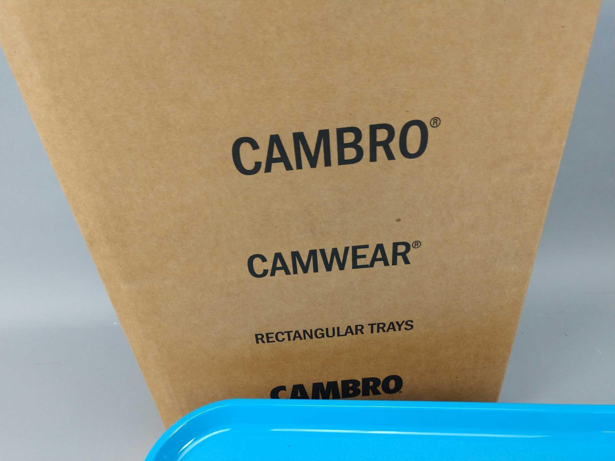 10 NEW Cases Of Cambro Food Trays