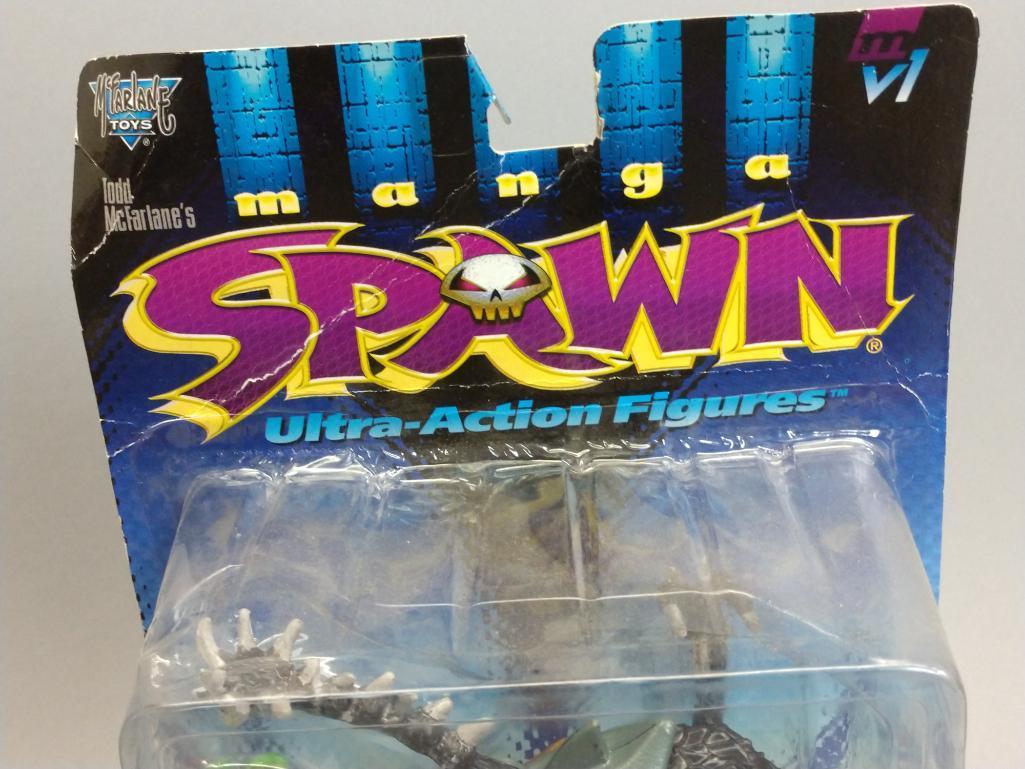 2 Spawn Action Figures