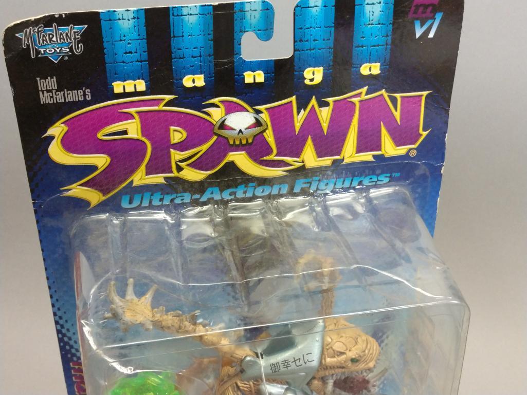 2 Spawn Action Figures