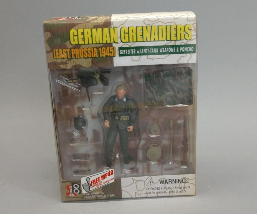 German Grenadiers Action Figure Set