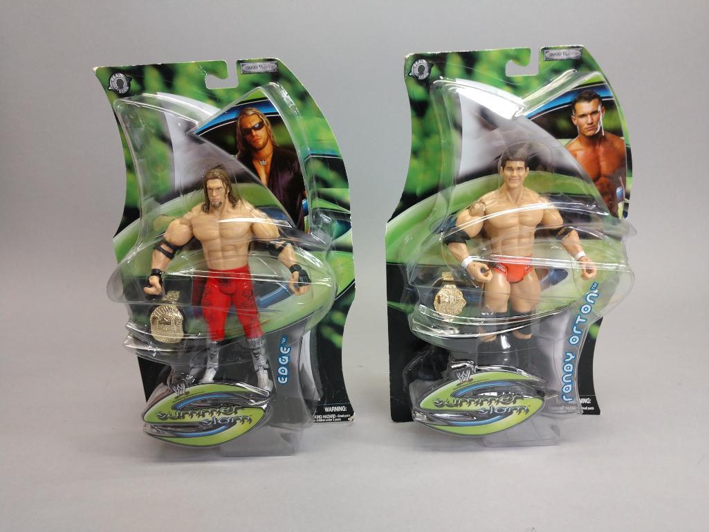 2 WWE Wrestling Action Figures