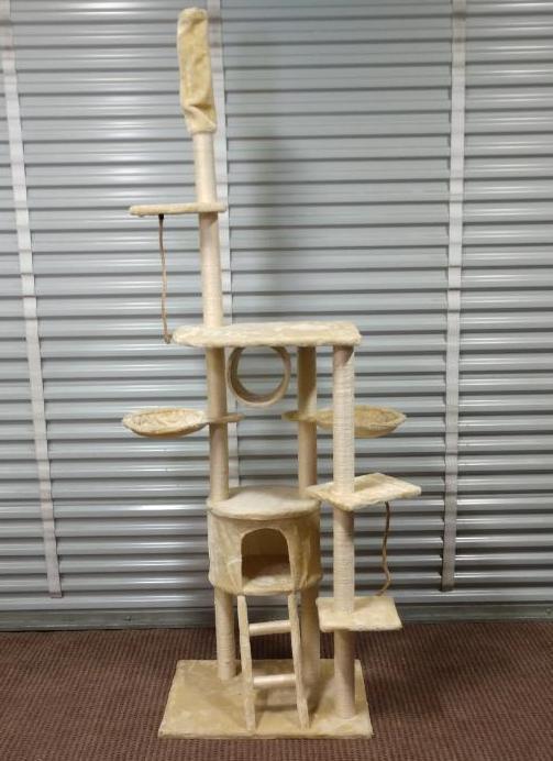 Large Deluxe Cat Tree / Cat Condo