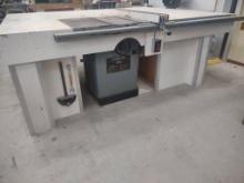 10in Delta Unisaw Table Saw With Outfeed Table