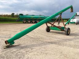 Custom Built 30ft loading pipe stand on transport w/ hydraulic lift & hose basket.