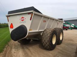2015 Kuhn Knight Protwin SLC141 tandem axle manure spreader; left side discharge; hydraulic power