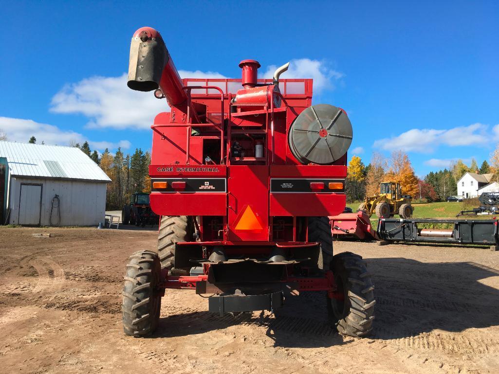 1993 Case IH 1666 combine; CHA; 24.5 x 32 drive tires; rock trap; straw spreader & chopper; Cummins