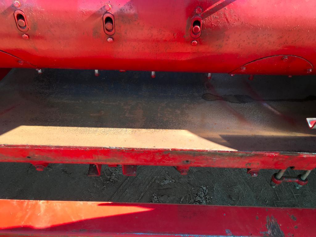 1994 Case IH 1020 20ft flex head; hyd fore & aft; s/n JJC0062173. (Head wagon sells seperately)