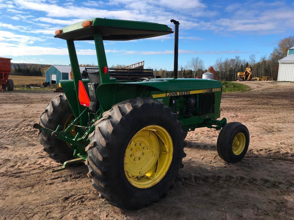 1986 John Deere 2550 tractor; open station w/ canopy; 8-speed trans; 16.9x 28 rear tires; 1-hyd w/