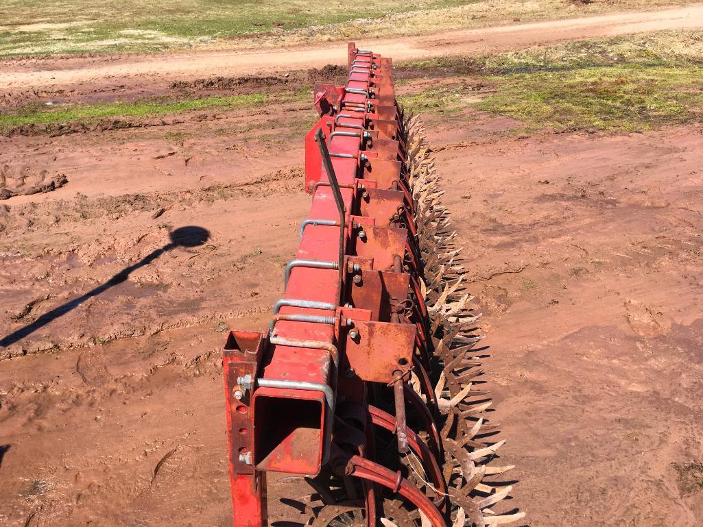 Case IH 133 15ft 3pt rotary hoe.