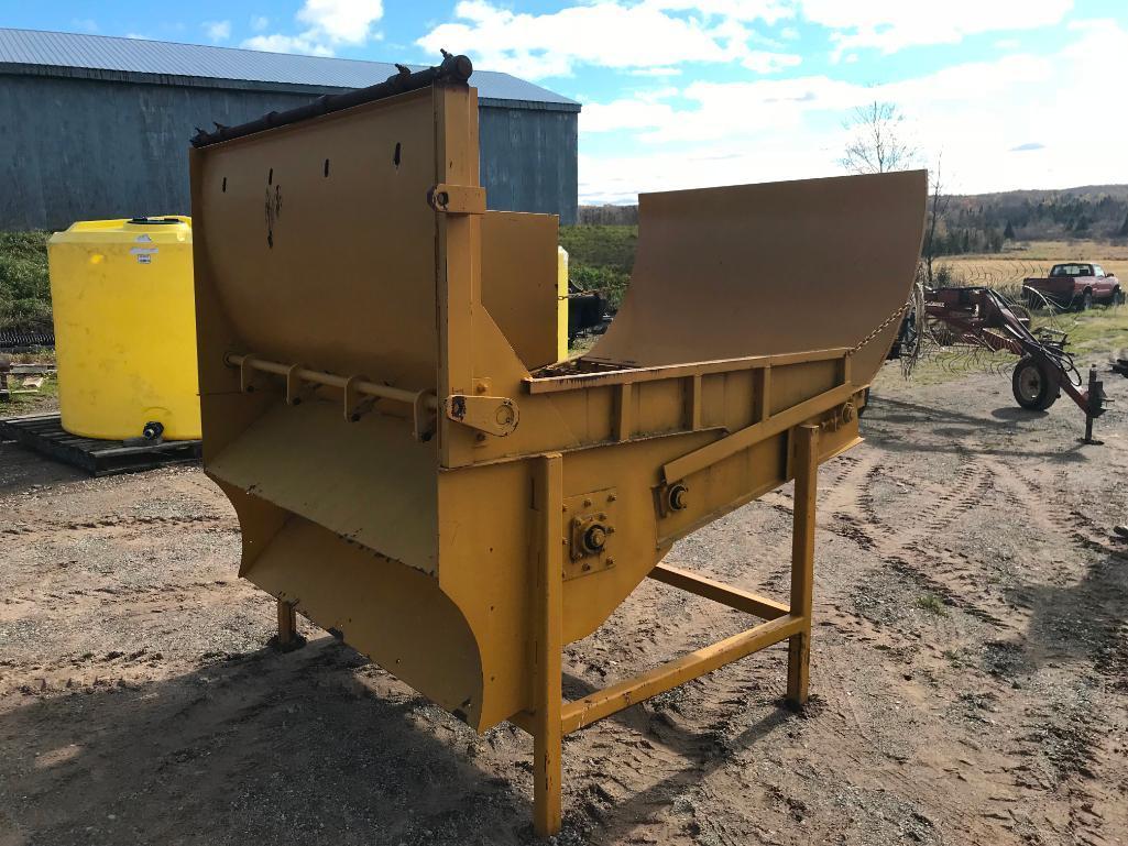 Shop built stationary bale shredder w/ PTO drive.