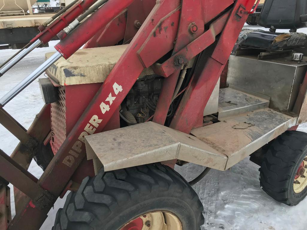 Mobility Dipper 88 wheel loader; OROPS; 4x4; LP gas engine; hydro trans; quick coupler GP bucket;