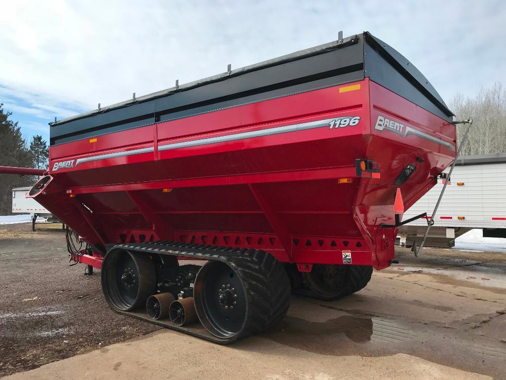 2013 Brent 1196 Avalanche grain cart; 1100 BU; 36in rubber tracks; PTO drive; hyd fold auger; scale;