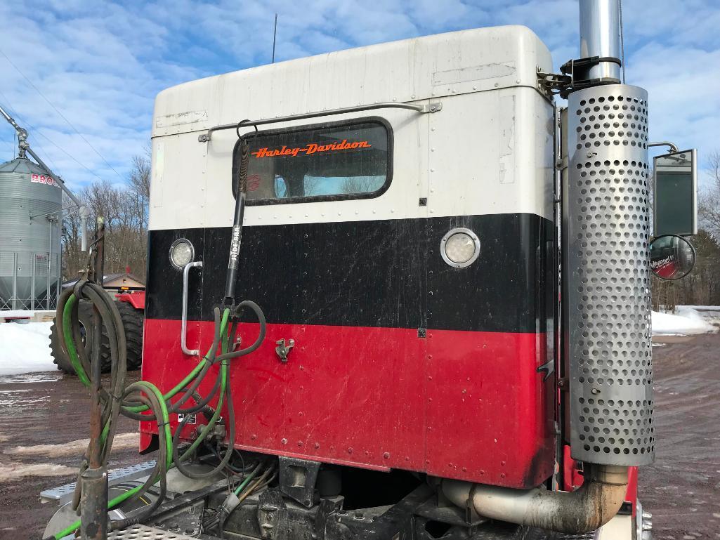 2003 Kenworth T-800 day cab truck tractor; tandem axle; Cat C-12 engine; 10-speed trans; engine