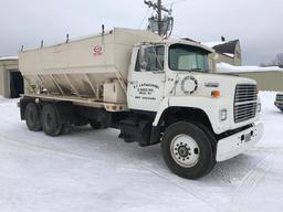 1989 Ford L8000 fertilizer truck; tandem axle; Ford diesel engine; auto trans; Ray-Man field charger