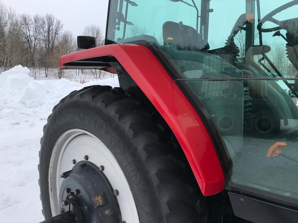 2001 Case IH MX170 tractor; CHA; MFD; 16-speed powershift trans; 14.9 x 46 rear tires; 320/85R34