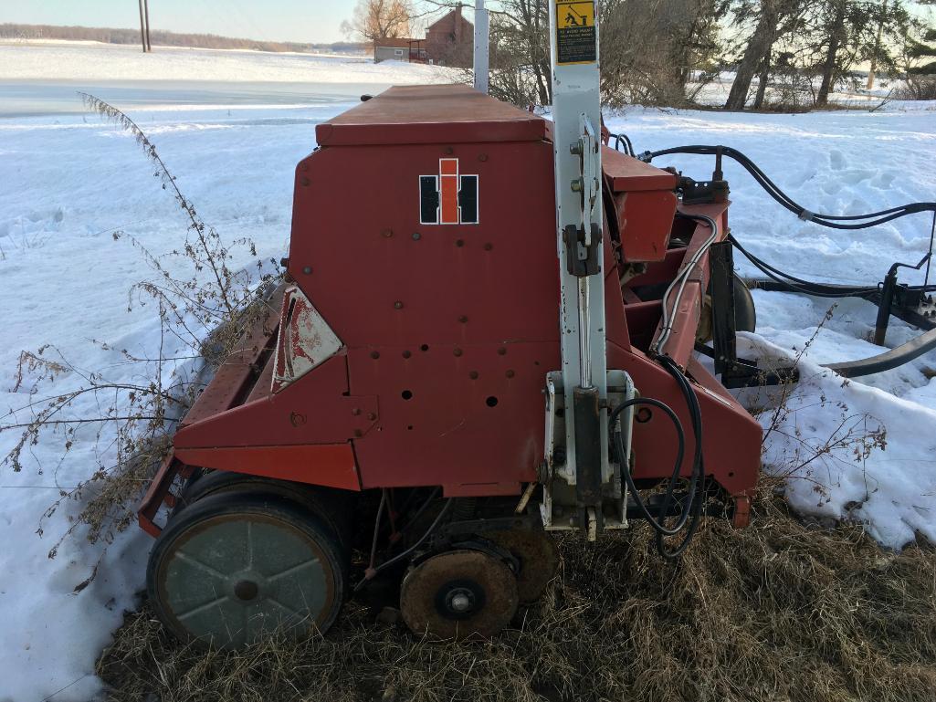 IHC 6200 14ft grain drill; grass seed; 6in spacing; press wheels; s/n 009524. (This item is located