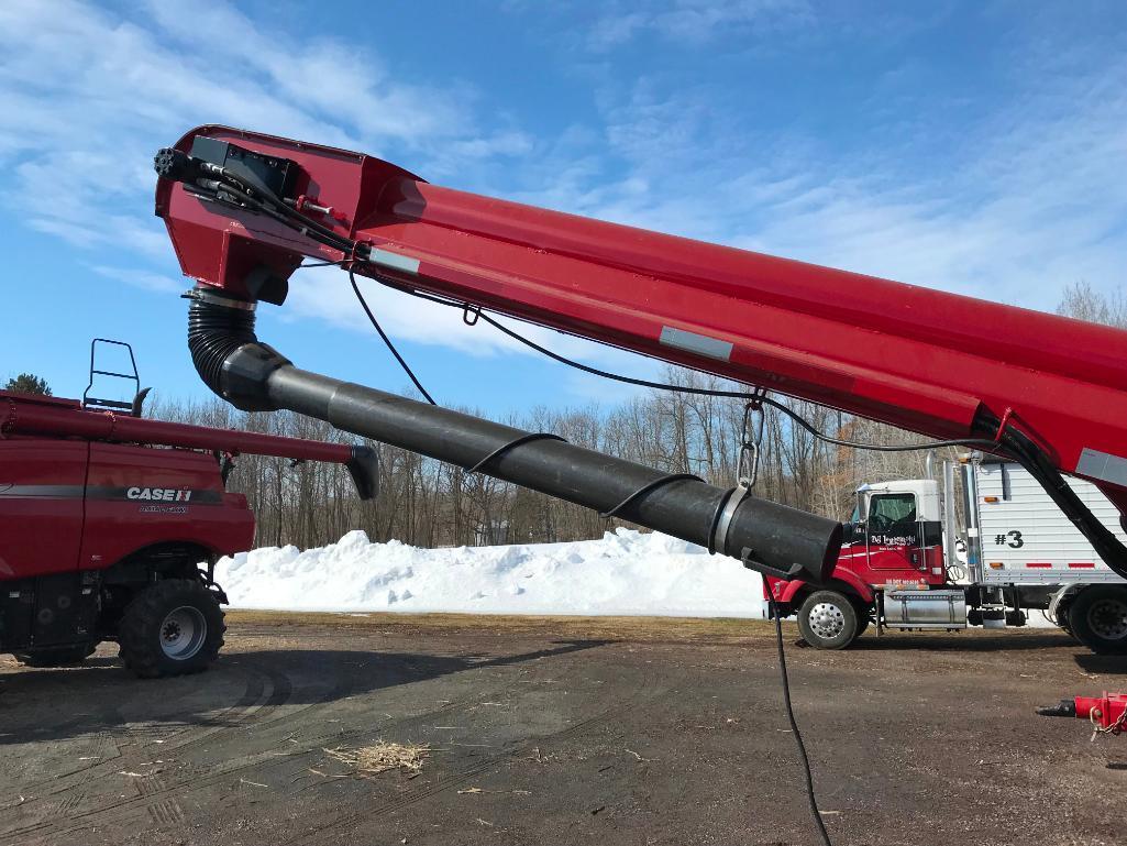 2014 J&M 375 ST seed tender wagon; tri-axle carrier; tube conveyor discharge; Honda GX340 gas power