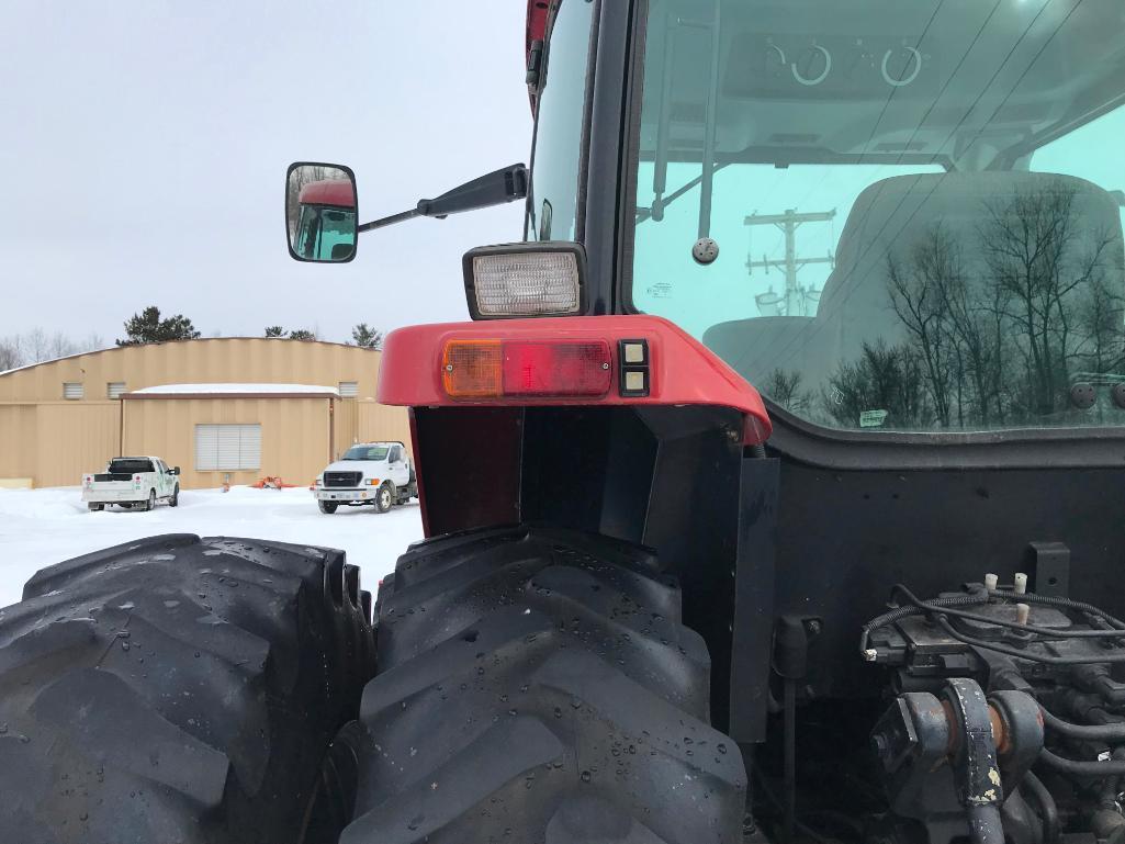 2001 Case IH MX150 tractor; CHA; MFD; 16-speed powershift trans; 14.9 x 46 axle duals; 14.9 x 30