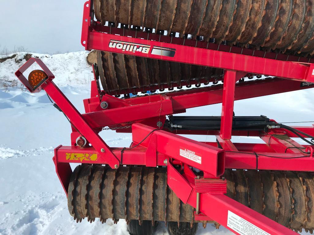 2013 Brillion Landoll XXL184W172 44ft X-Fold roller; solid rolls; scrapers; s/n PXM1301926.