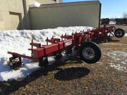 Lilliston 12-row 3pt mount rotary cultivator; 30in spacing; 3-spider units & 4-spider outside units;