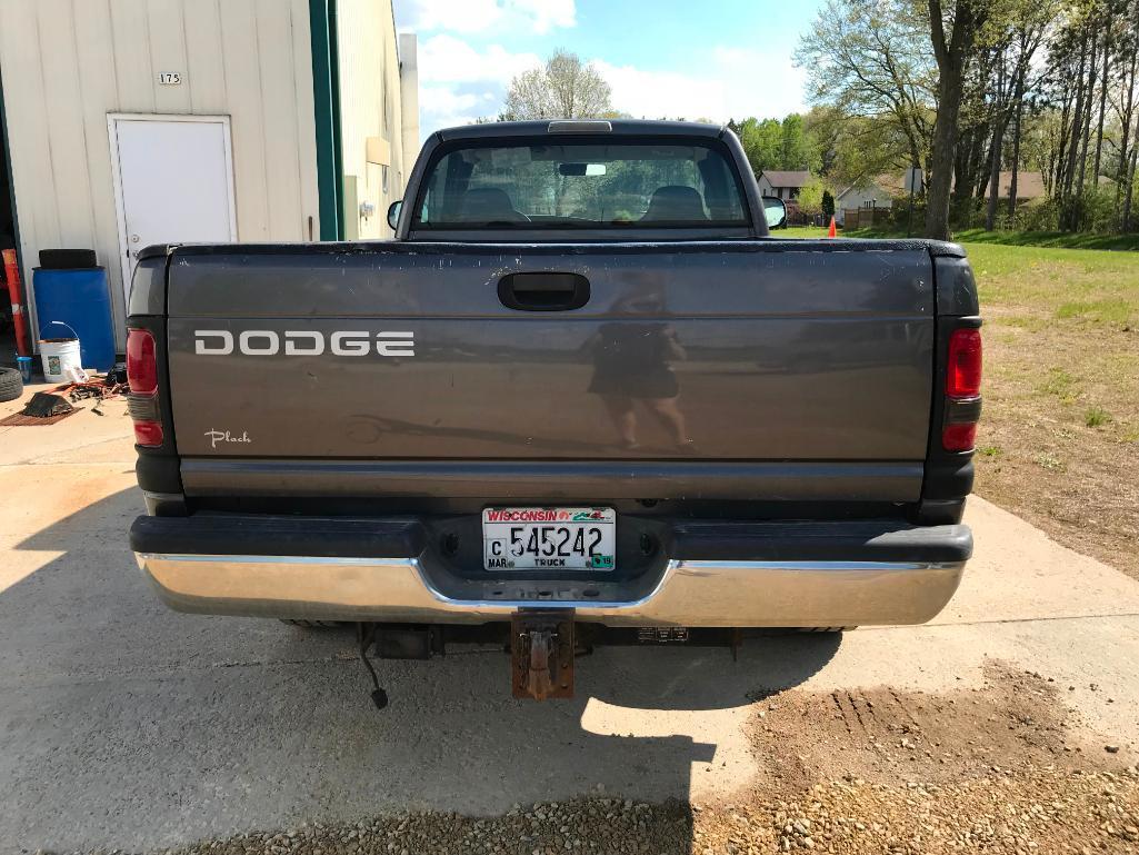 (TITLE) 2002 Dodge Ram 2500 pickup truck; 2x4; V-8 gas; auto; 8ft box; 149,485 miles; vin