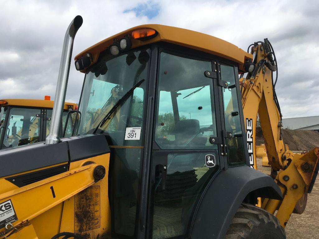 2006 John Deere 310SG tractor loader backhoe; cab w/ AC; ext hoe; powershift trans; ride control;