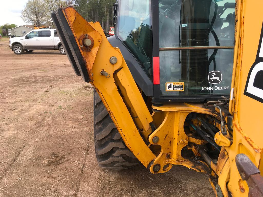 2006 John Deere 310SG tractor loader backhoe; cab w/ AC; ext hoe; powershift trans; ride control;