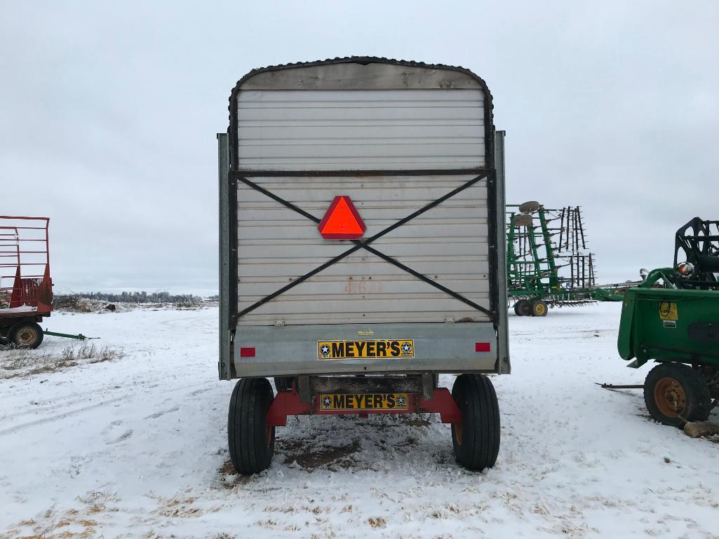 Meyers 400 Series 14' steel chopper box on Meyers 1600 Series single axle running gear; s/n 894004.