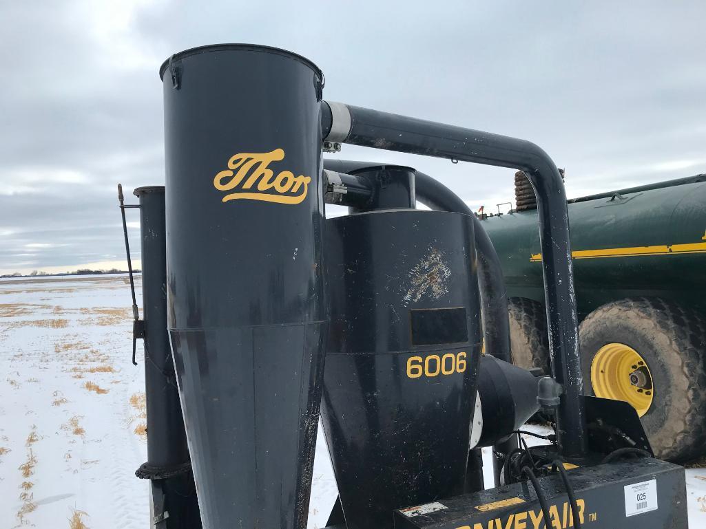 Thor 6006 grain conveyor grain vacuum; PTO drive; hyd pump needs work; s/n 010060062861.