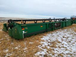 2004 John Deere 635F 35' hydraflex head; stone dam; H00635F706070.