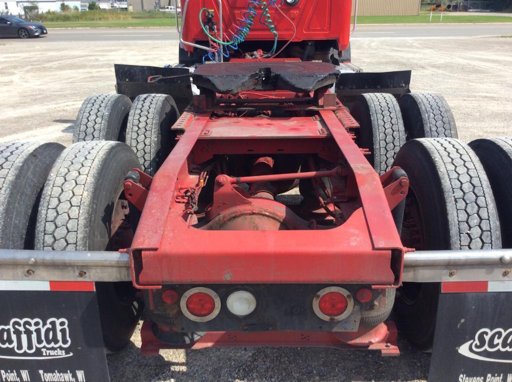 (TITLE) 2015 Mack CXU 613 tandem axle day cab tractor; Mack MP8-445C 12.8L engine; Mack M Drive auto