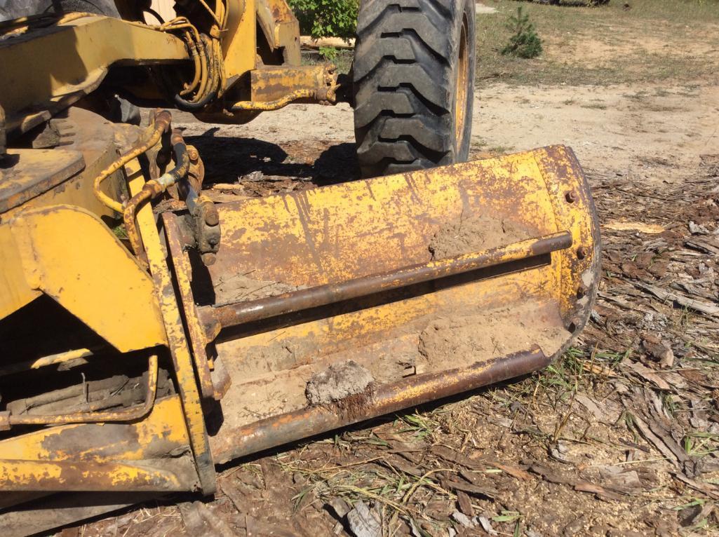 Austin Western 3566 motor grader; Detroit diesel; side shift moldboard; s/n 6408.